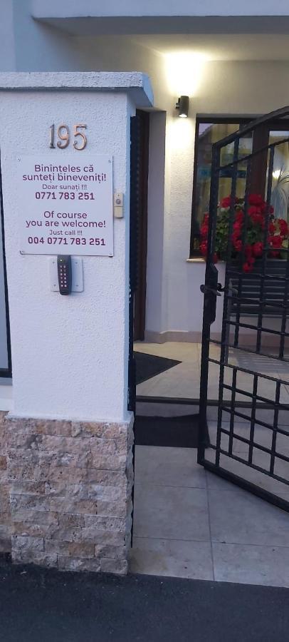 Alexander House Hotel Deva Exterior photo